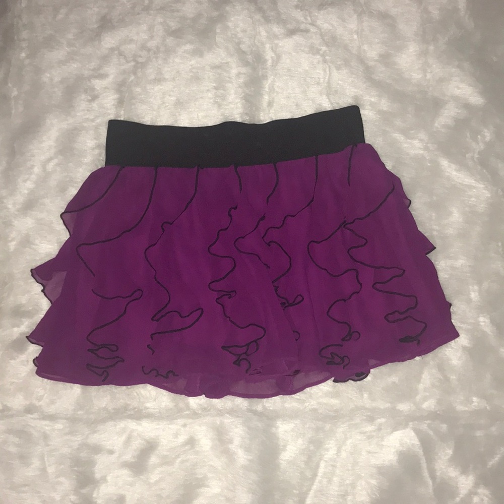 Express Women’s Ruffled Mini Skirt